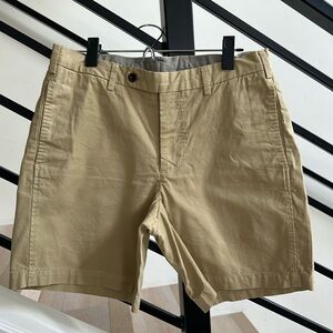 Sid Mashburn Lightweight Twill Shorts - Size 30 - Khaki color